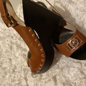 Michael by Michael Kors Size 10